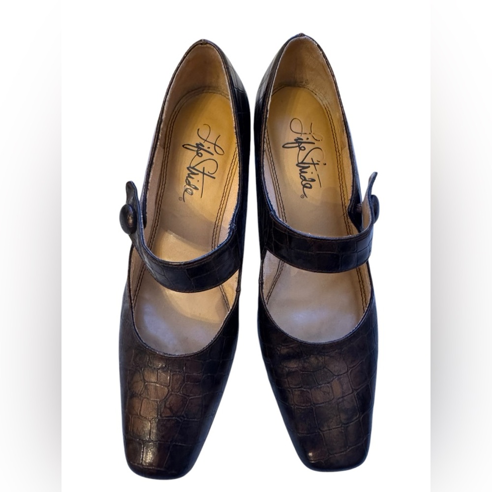 Vintage Copper Brown Mary Jane Heels Women’s Size  8M Chunky Heel Retro Shoes - Picture 4 of 6